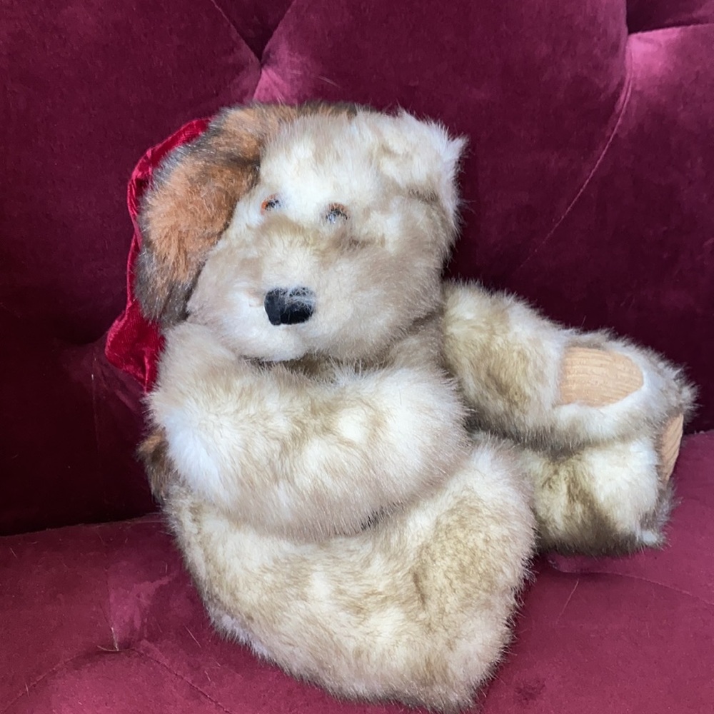 📌Tippy Teddy Soft Plush Teddy Bear with a dark red Santa Hat